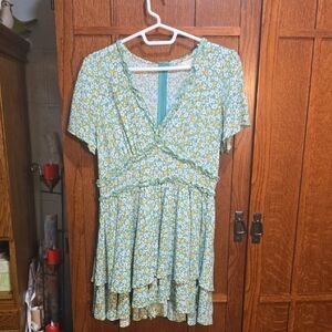 Size Small Floral Romper By Altered State